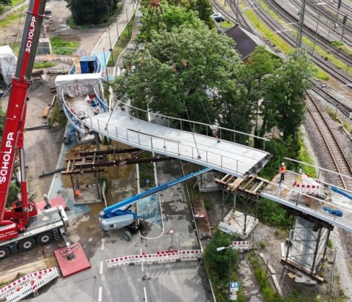 Der Stahlbau für die Radbrücke West (Foto: Schmees & Lühn GmbH & Co. KG)